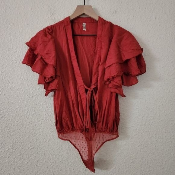 Free People Call Me Later Ruffle Sleeves Bodysuit in Rust Red Women's Size XS - Picture 2 of 8
